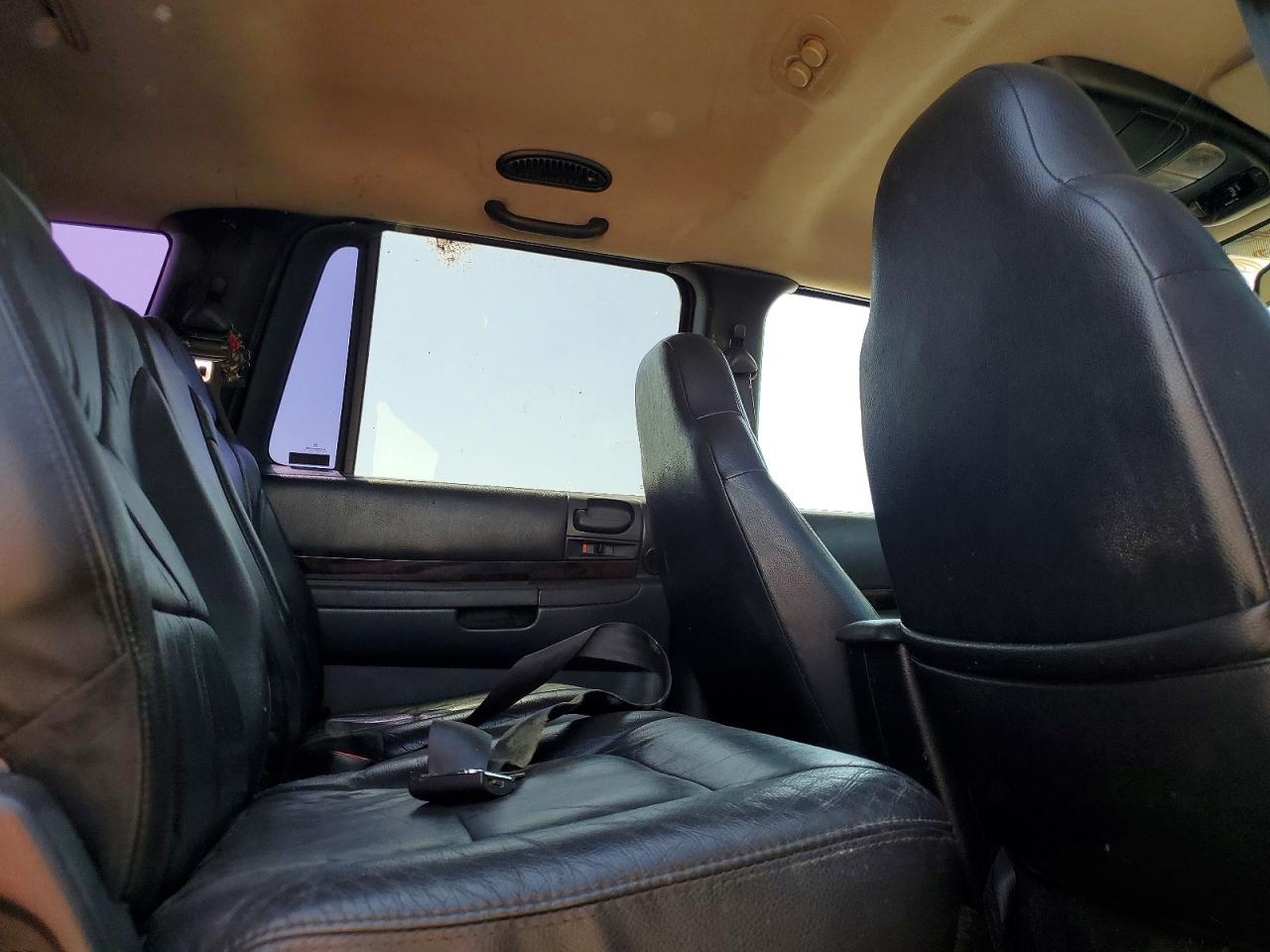 2001 Dodge Durango Burgundy vin: 1B4HR28N61F538685