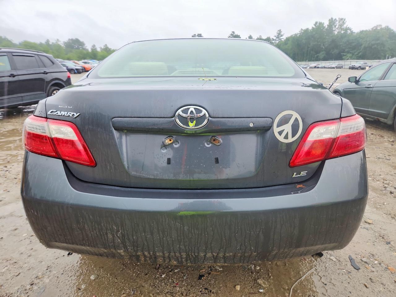 2007 Toyota Camry Le Gray vin: 4T1BE46K17U007726