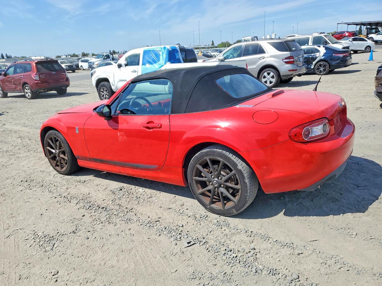 2015 Mazda Mx-5 Miata Club Red vin: JM1NC2LF8F0240298