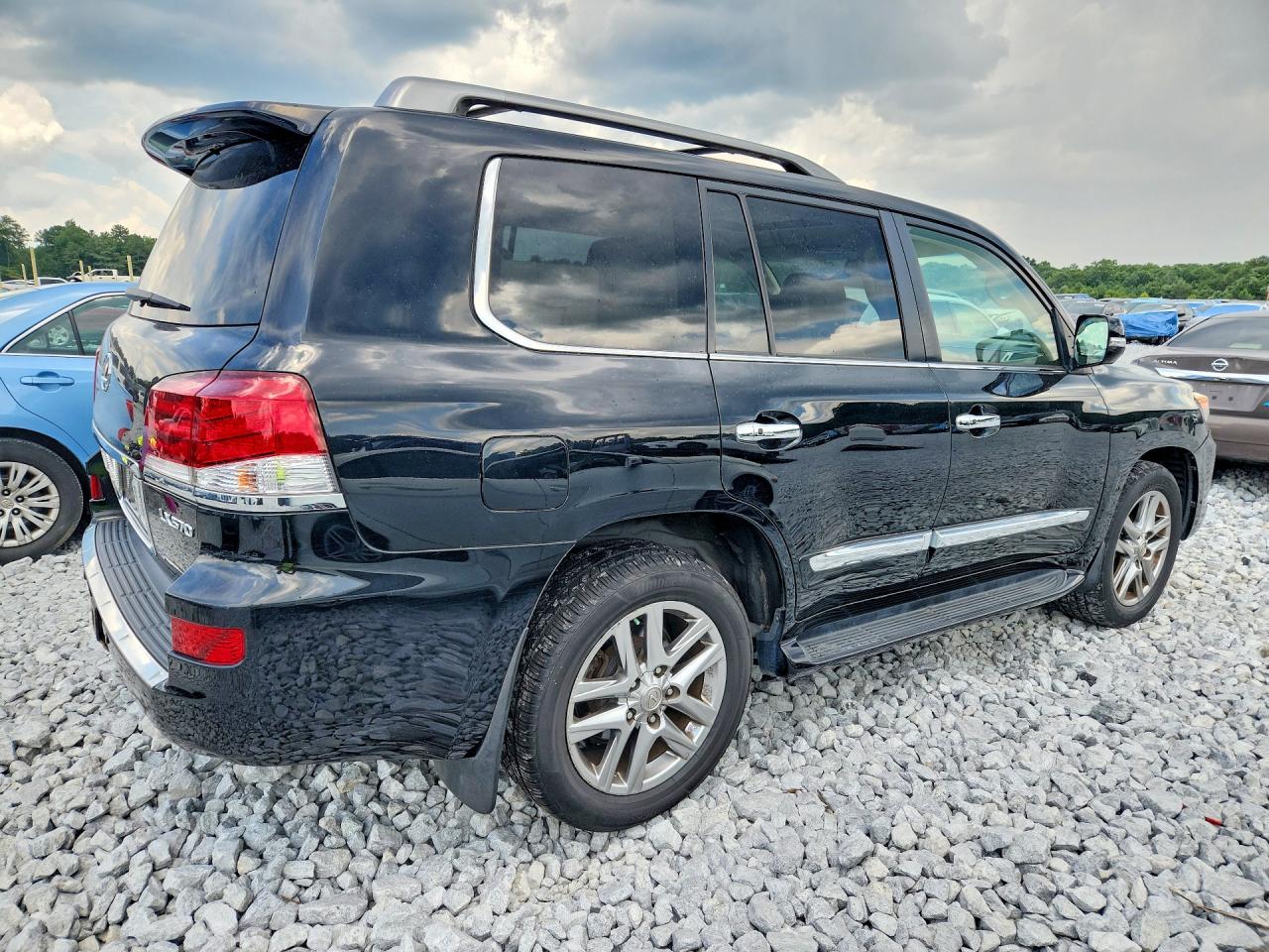 2013 Lexus Lx 570 Black vin: JTJHY7AXXD4101381
