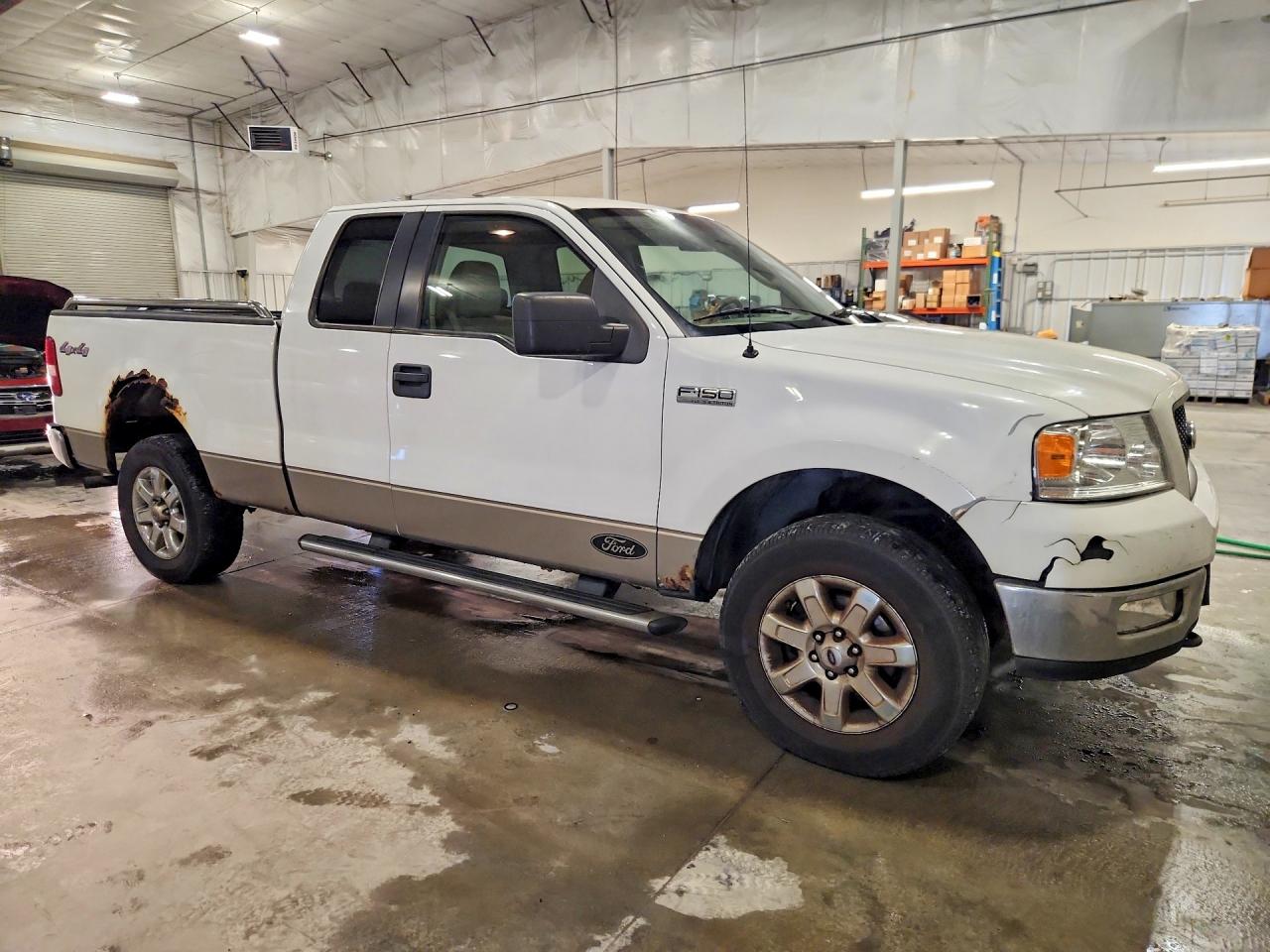2005 Ford F150 White vin: 1FTPX145X5FB24254