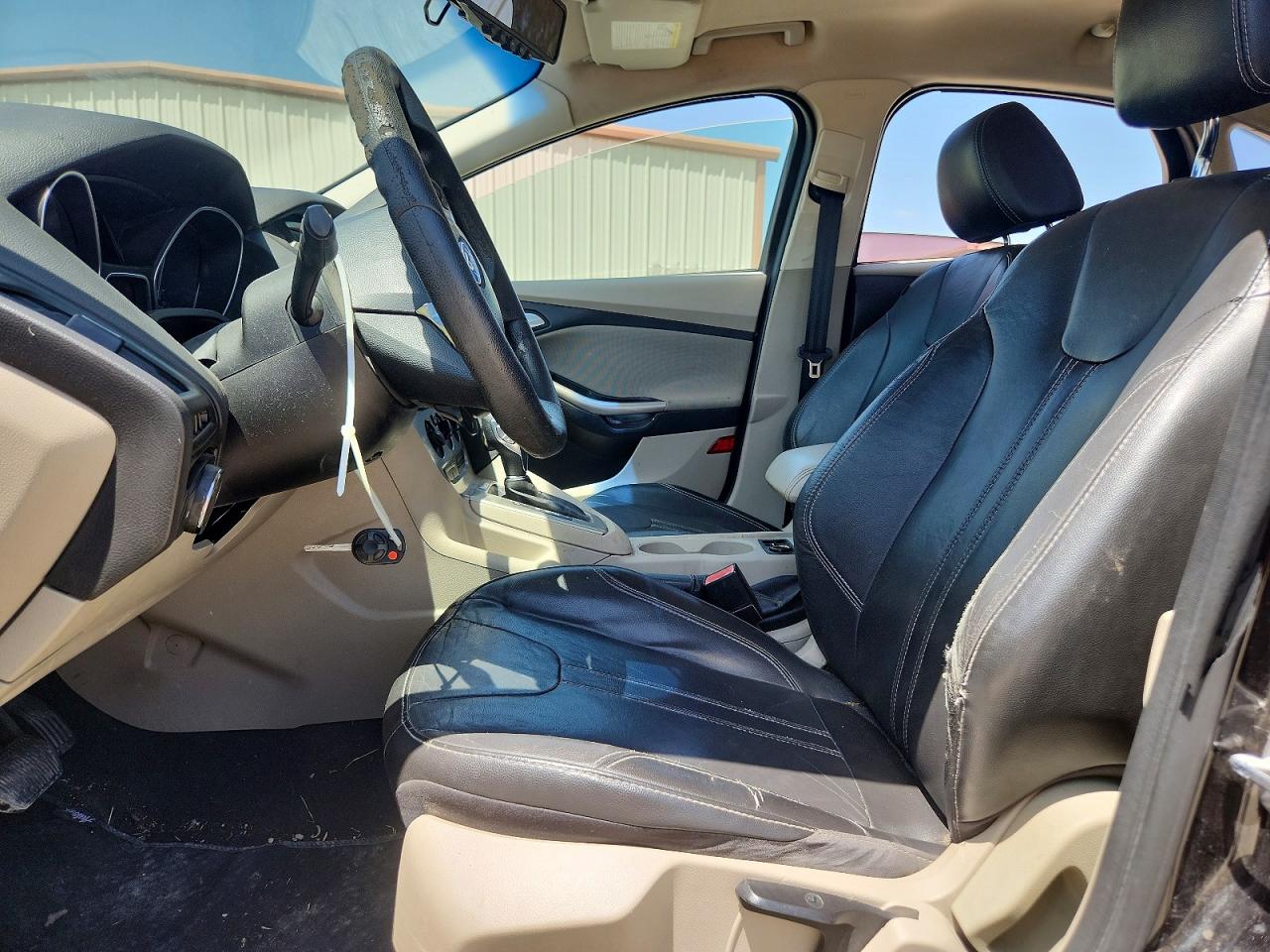 2012 Ford Focus Se Черный vin: 1FAHP3F23CL449156