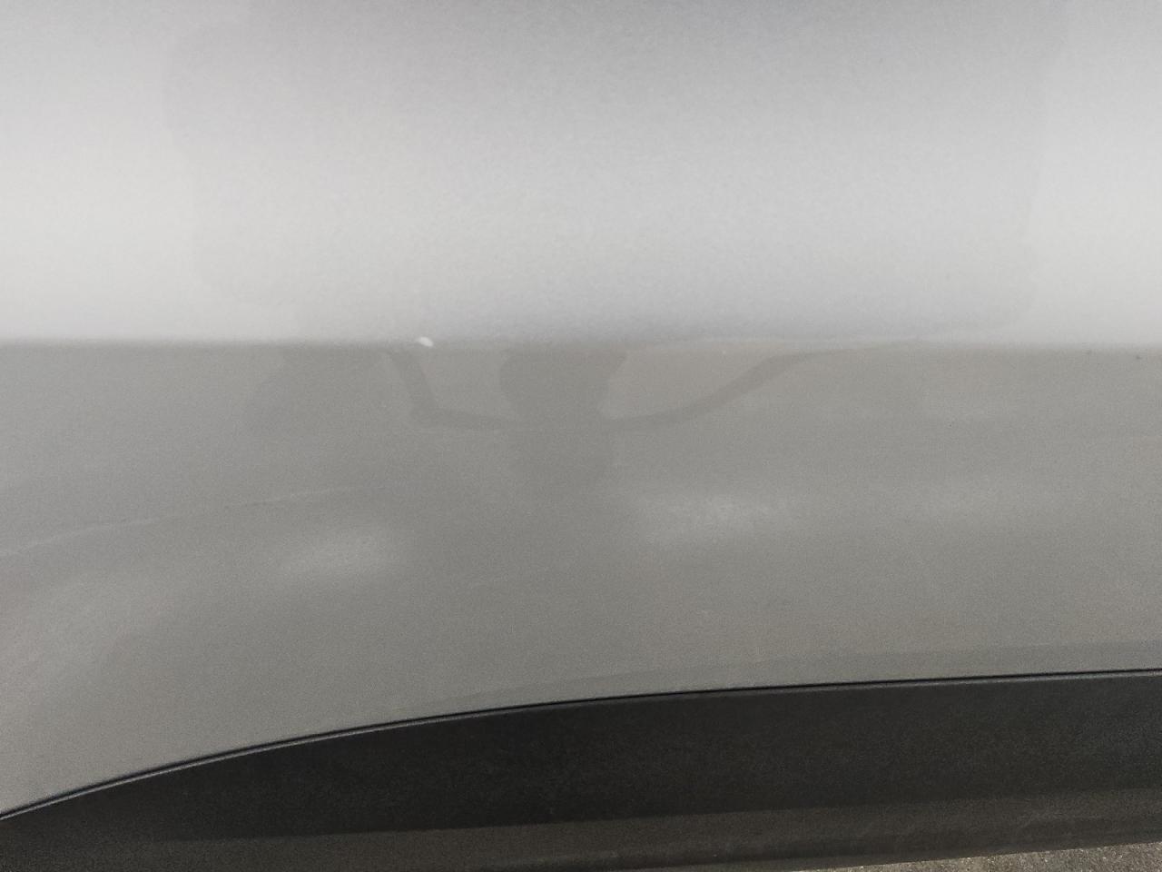 2014 Volkswagen Tiguan S Silver vin: WVGAV3AX9EW603354 Damage: Right Rear Door, Chipped, 5