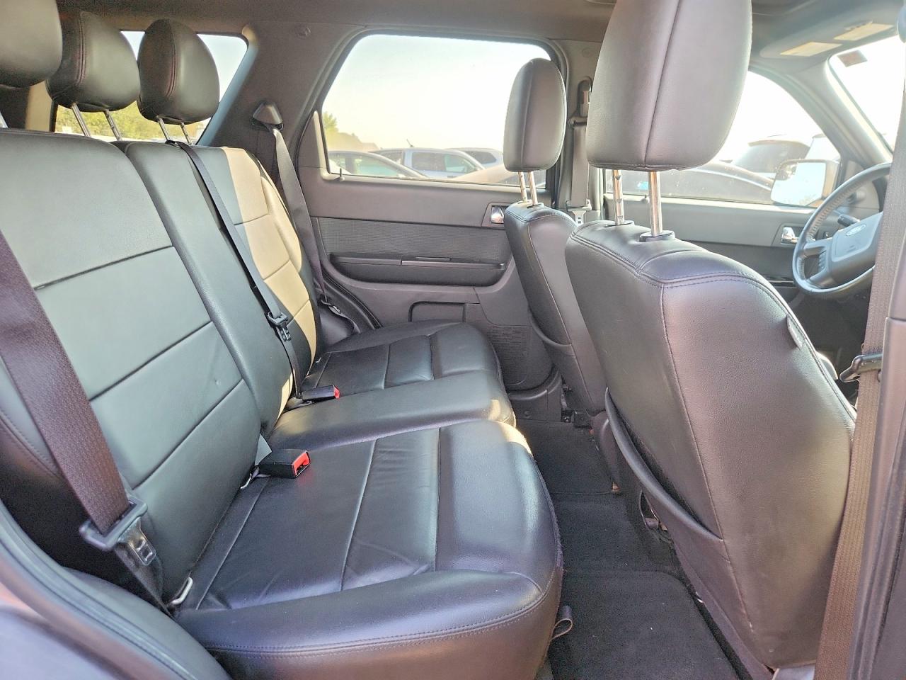 2010 Ford Escape Limited Gray vin: 1FMCU9EGXAKB21700