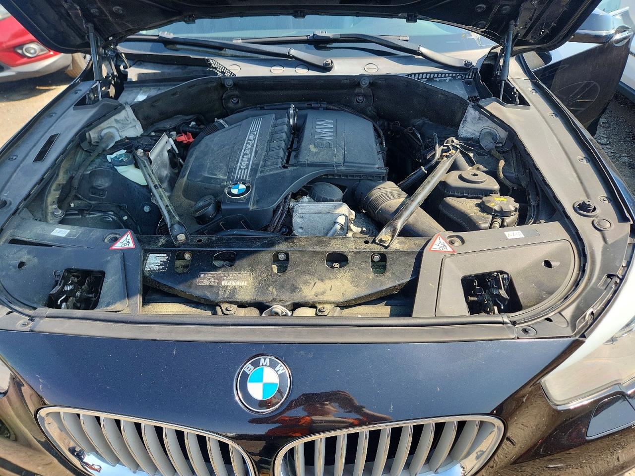 2014 Bmw 535 Xigt Черный vin: WBA5M4C51ED183737