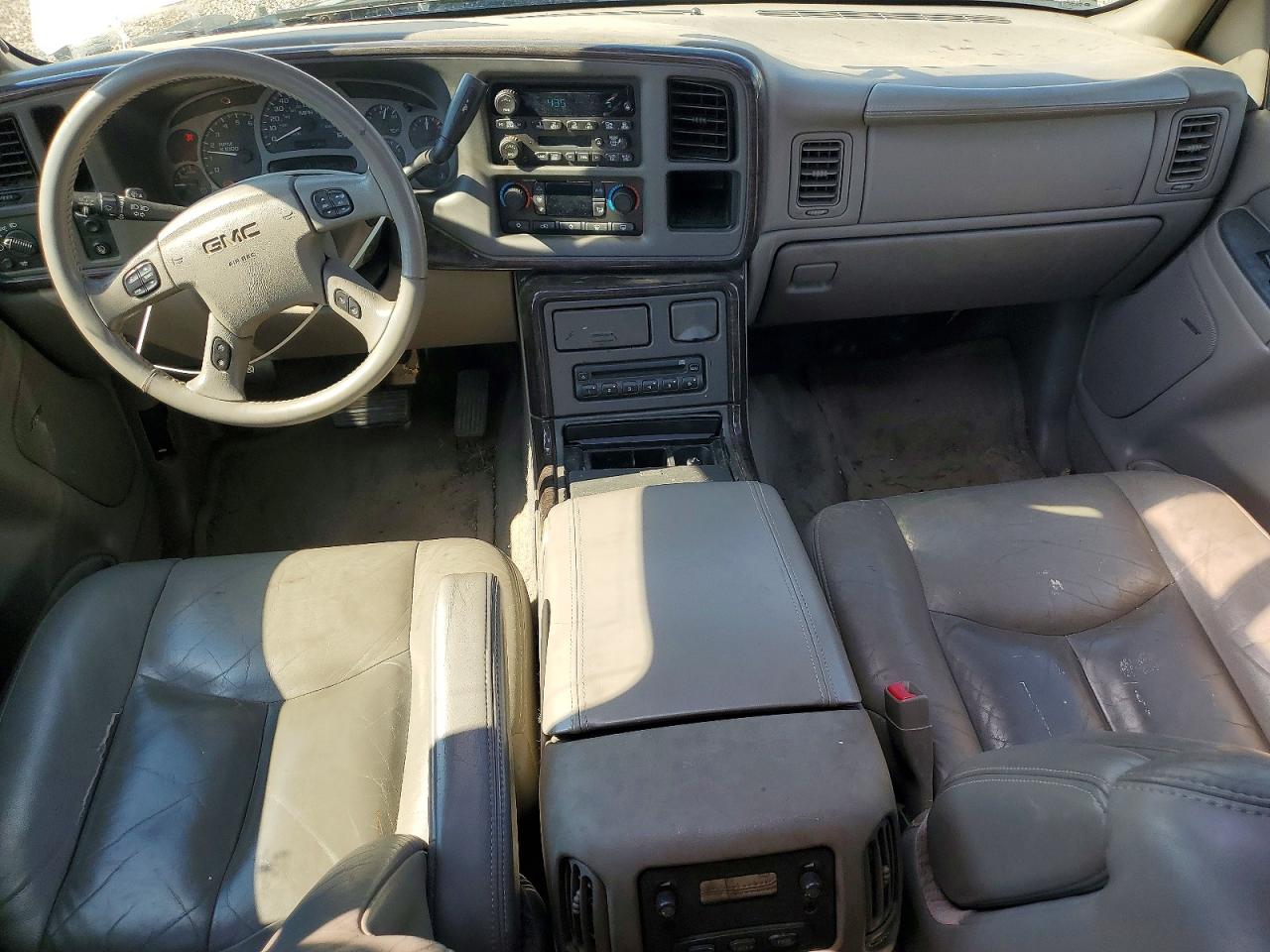 2005 Gmc Sierra K1500 Denali Silver vin: 2GTEK63N151213724