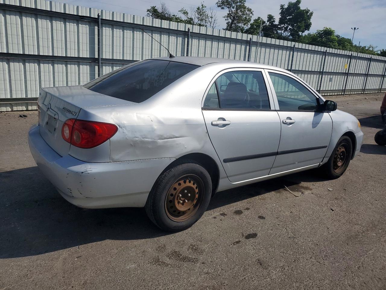 2007 Toyota Corolla Ce Silver vin: 1NXBR32E77Z810054