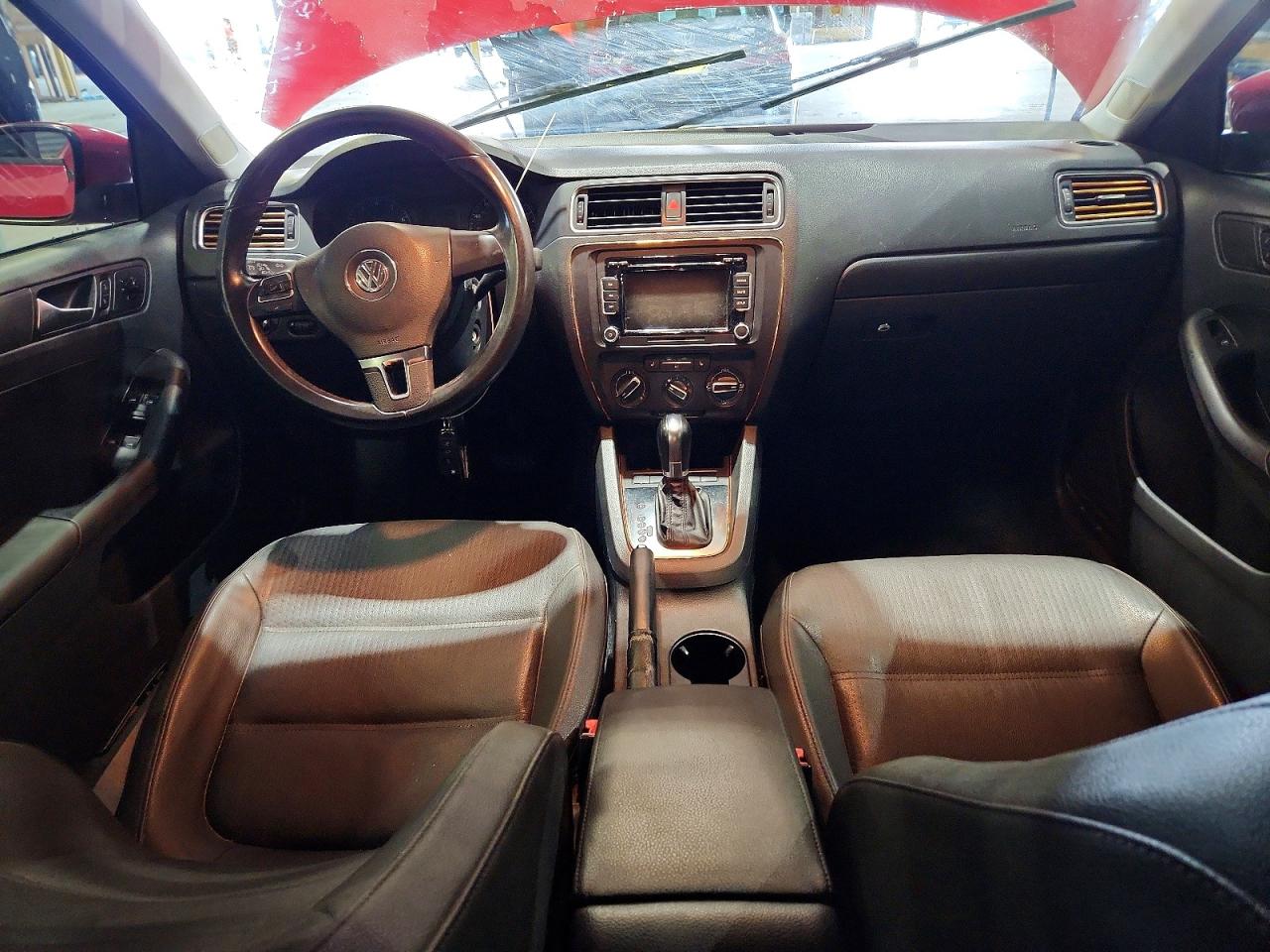 2011 Volkswagen Jetta Se Красный vin: 3VWDZ7AJ8BM400554