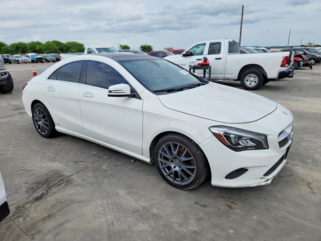 2018 Mercedes-benz Cla 250 4matic White vin: WDDSJ4GB8JN593251