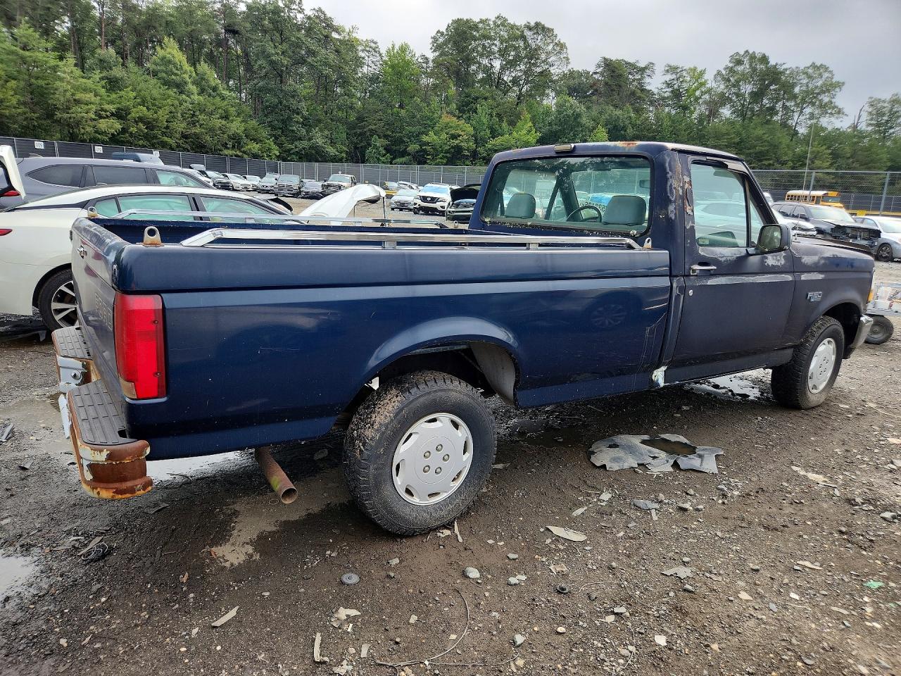 1993 Ford F150 Blue vin: 1FTEF15N5PNB08643