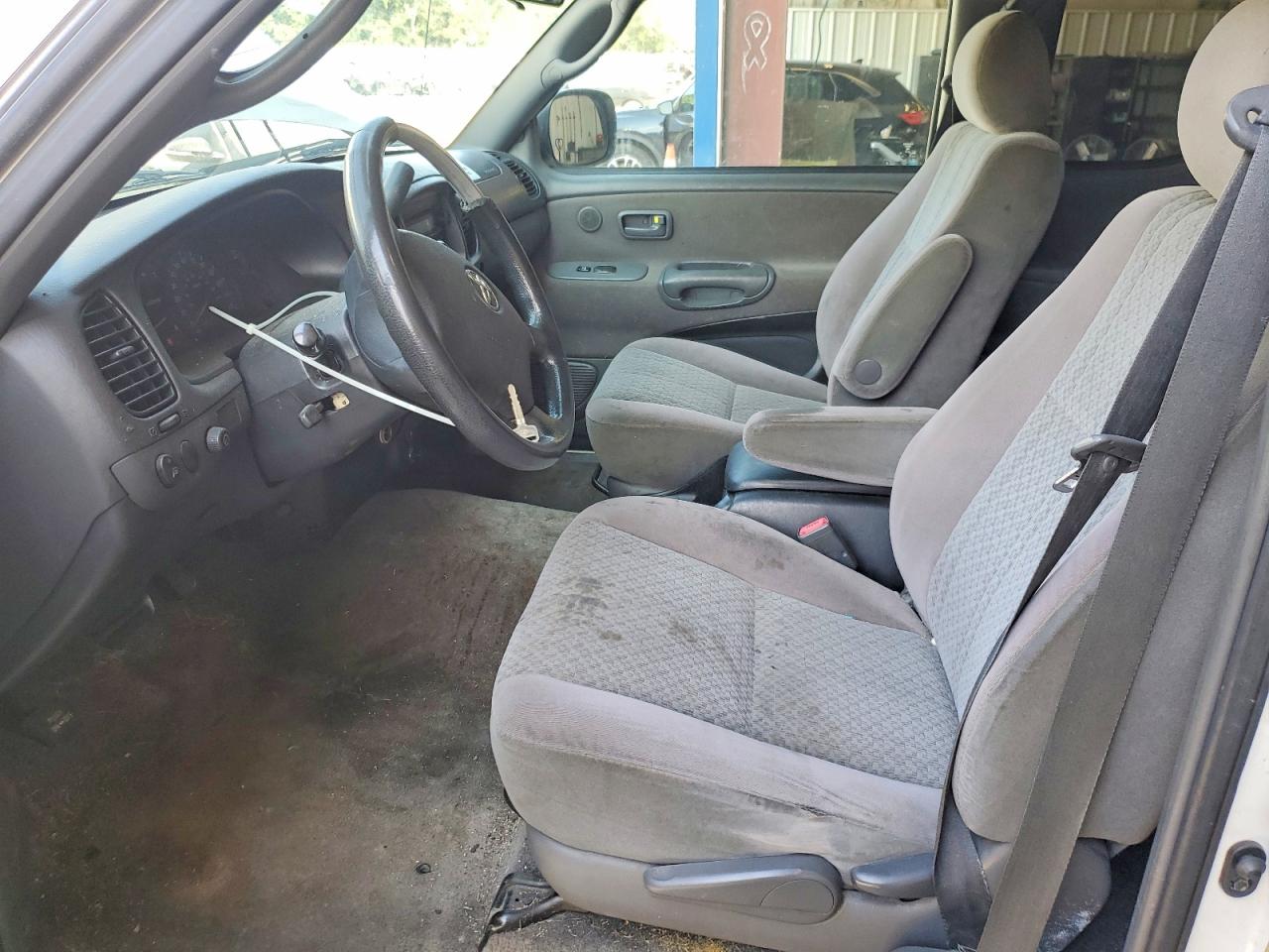 2006 Toyota Tundra Sr5 White vin: 5TBRU34176S472405