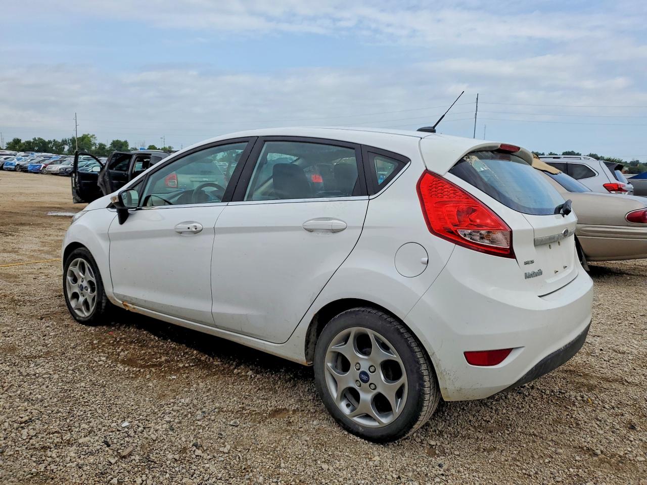 2012 Ford Fiesta Ses White vin: 3FADP4FJ8CM102156