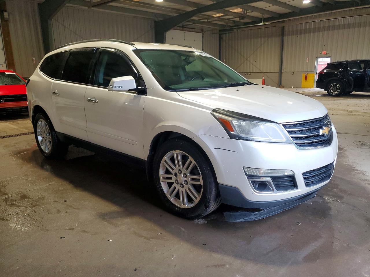 2014 Chevrolet Traverse Lt White vin: 1GNKVGKDXEJ337819