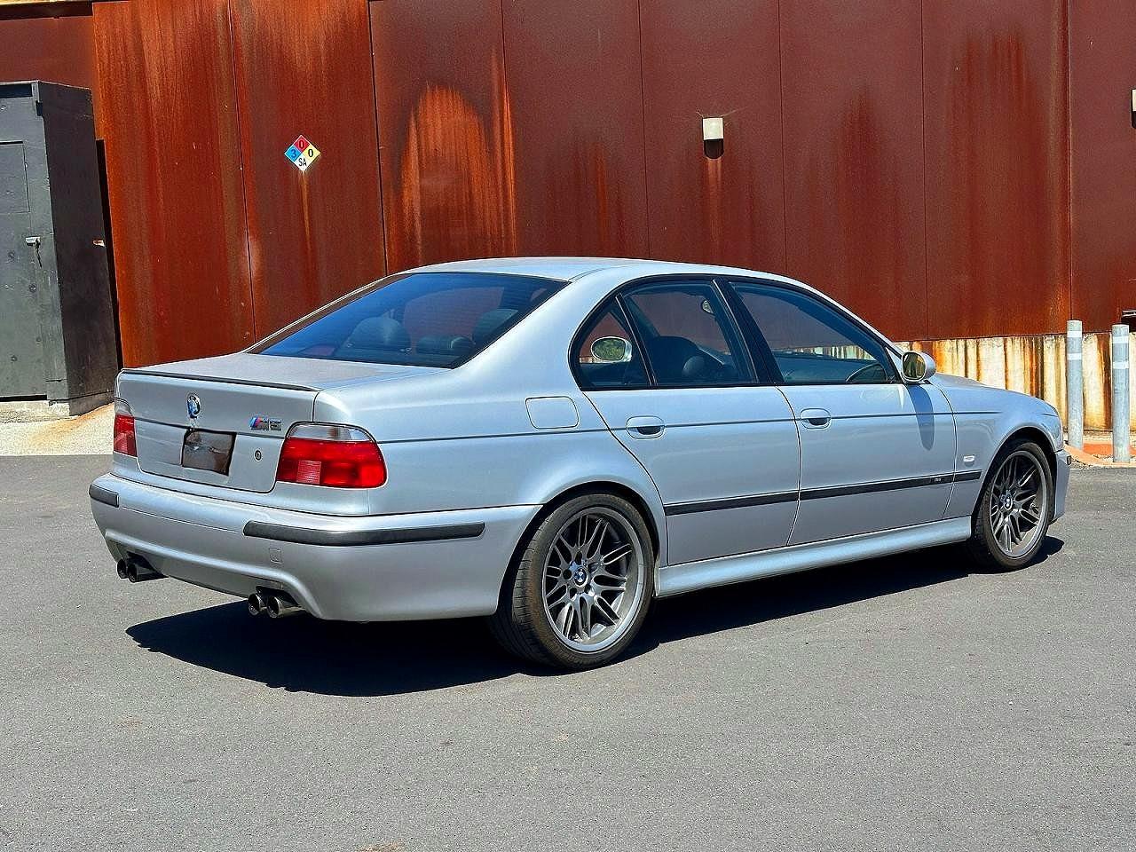 2000 Bmw M5 Серебряный vin: WBSDE9349YBZ94775