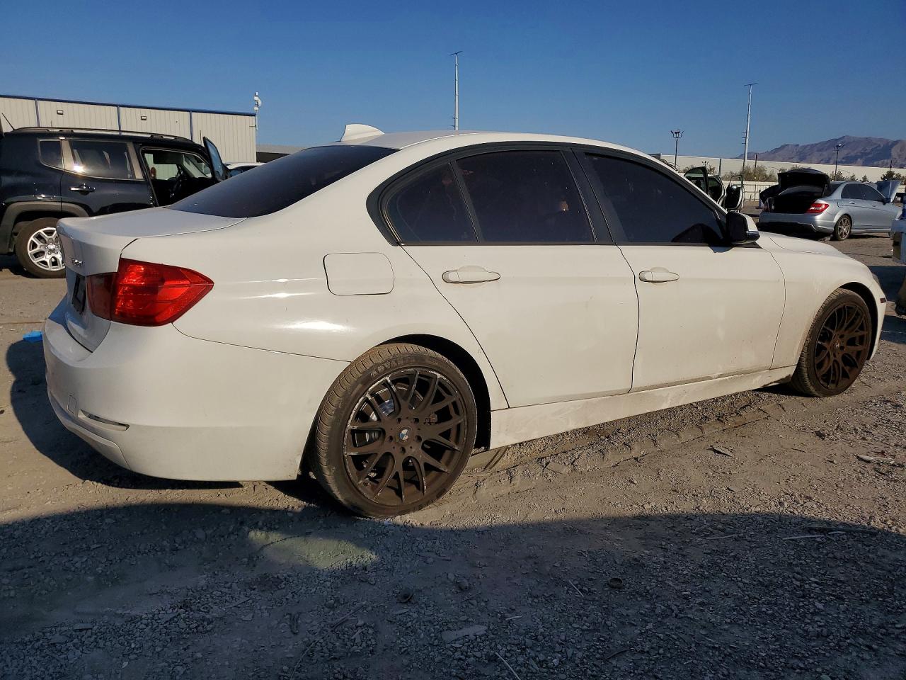 2012 Bmw 328 I Sulev White vin: WBA3C1C50CF433124