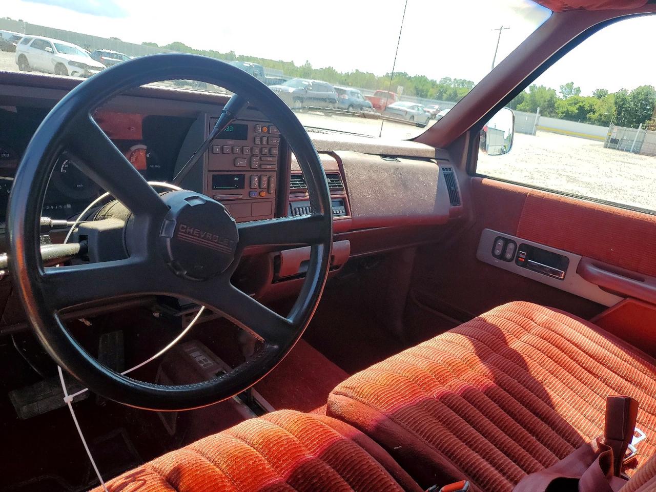 1990 Chevrolet Gmt-400 K1500 Maroon vin: 2GCEK19K8L1120356
