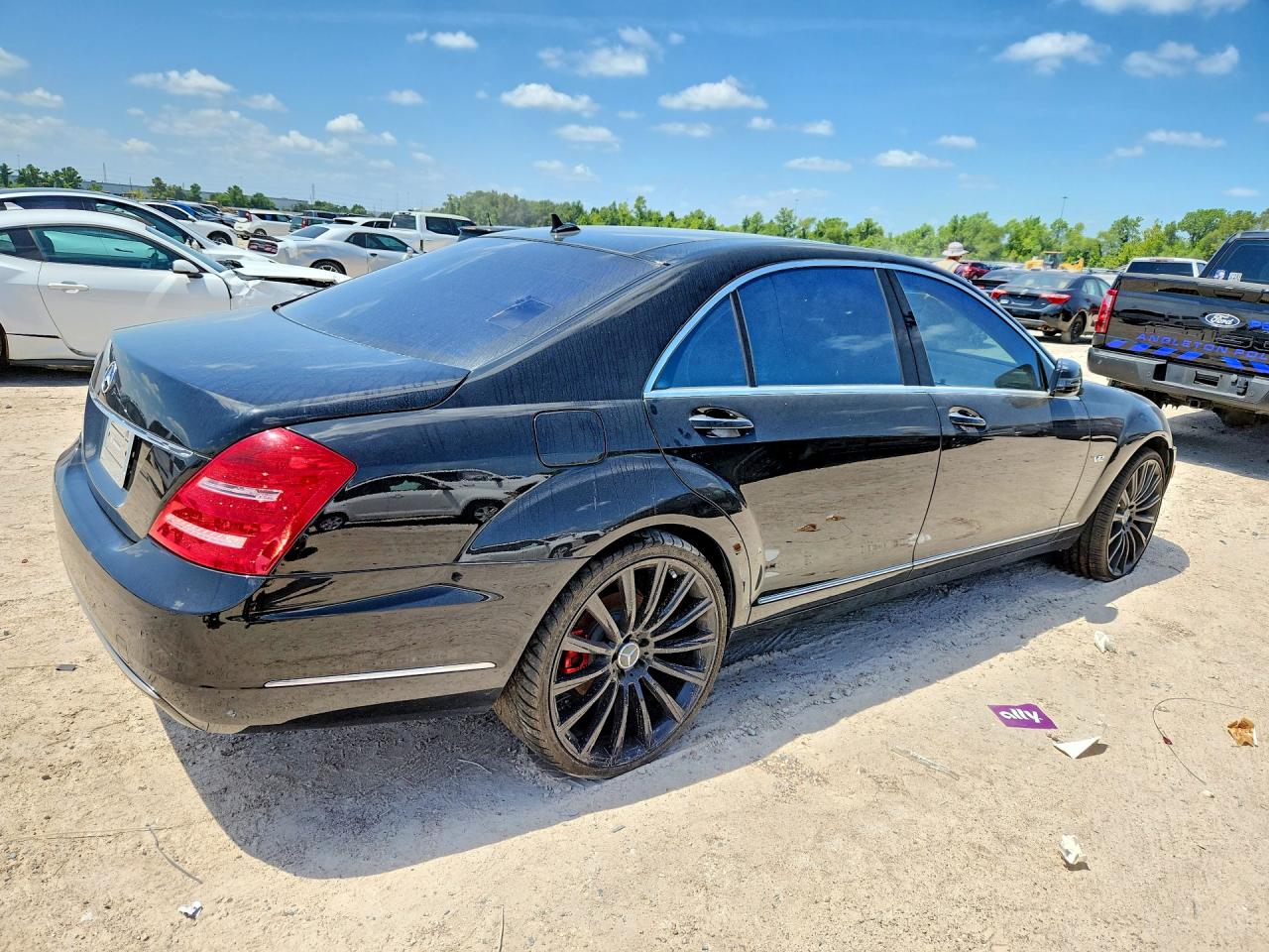2012 Mercedes-benz S S600 Black vin: WDDNG7GB3CA434760