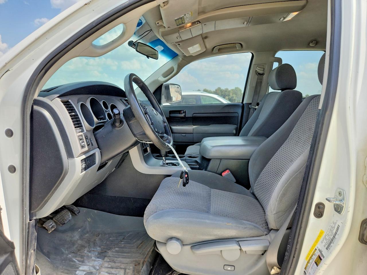 2013 Toyota Tundra Double Cab Sr5 White vin: 5TFRM5F17DX057463