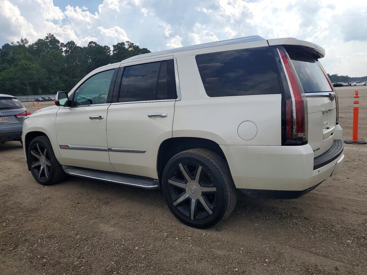 2015 Cadillac Escalade Luxury Белый vin: 1GYS4MKJ0FR527223