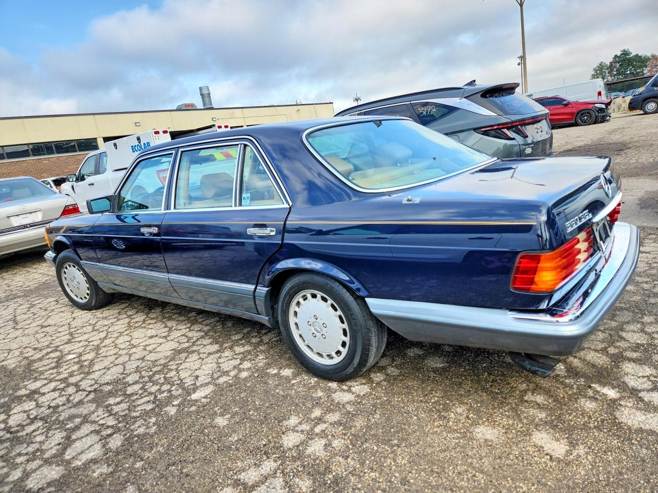 1986 Mercedes-benz 560 Sel Blue vin: WDBCA39D0GA265277