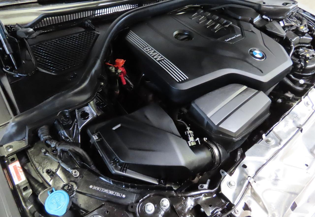 2022 Bmw 230i    Black vin: 3MW23CM03N8C21047
