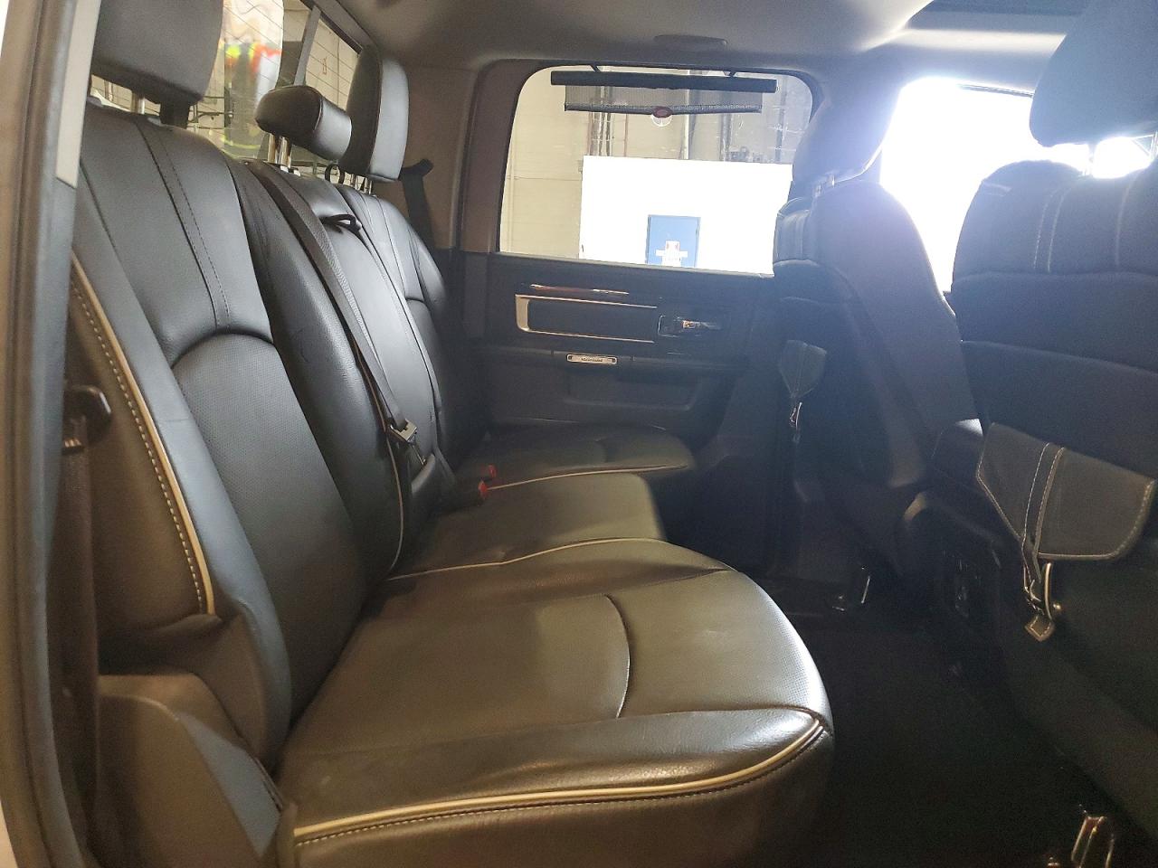 2015 Ram 1500 Longhorn Silver vin: 1C6RR7PM2FS505377