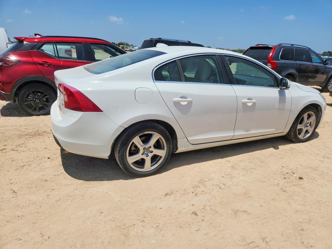 2012 Volvo S60 T5 White vin: YV1622FS7C2053323