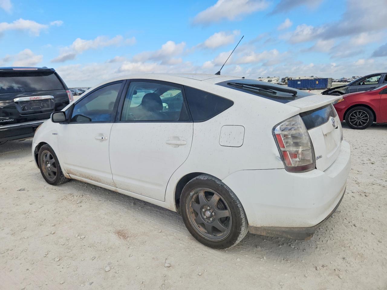 2008 Toyota Prius Touring White vin: JTDKB20U383440905