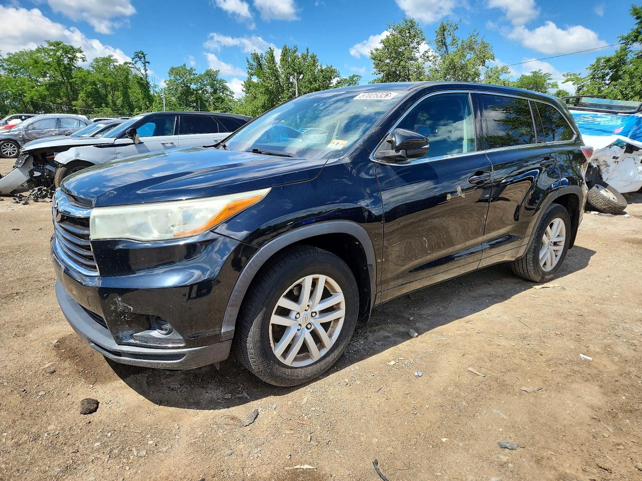 2015 Toyota Highlander Le Black vin: 5TDZARFH8FS011775