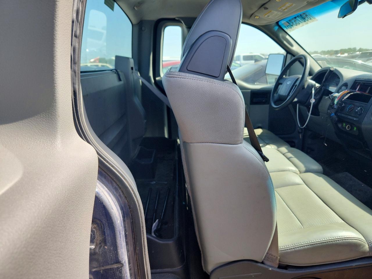 2008 Ford F150 Blue vin: 1FTRF12238KB63090