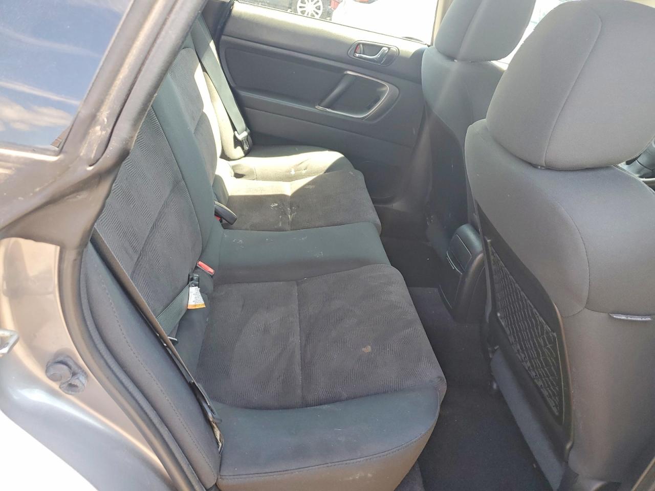 2008 Subaru Outback 2.5i Серебряный vin: 4S4BP61C787363250