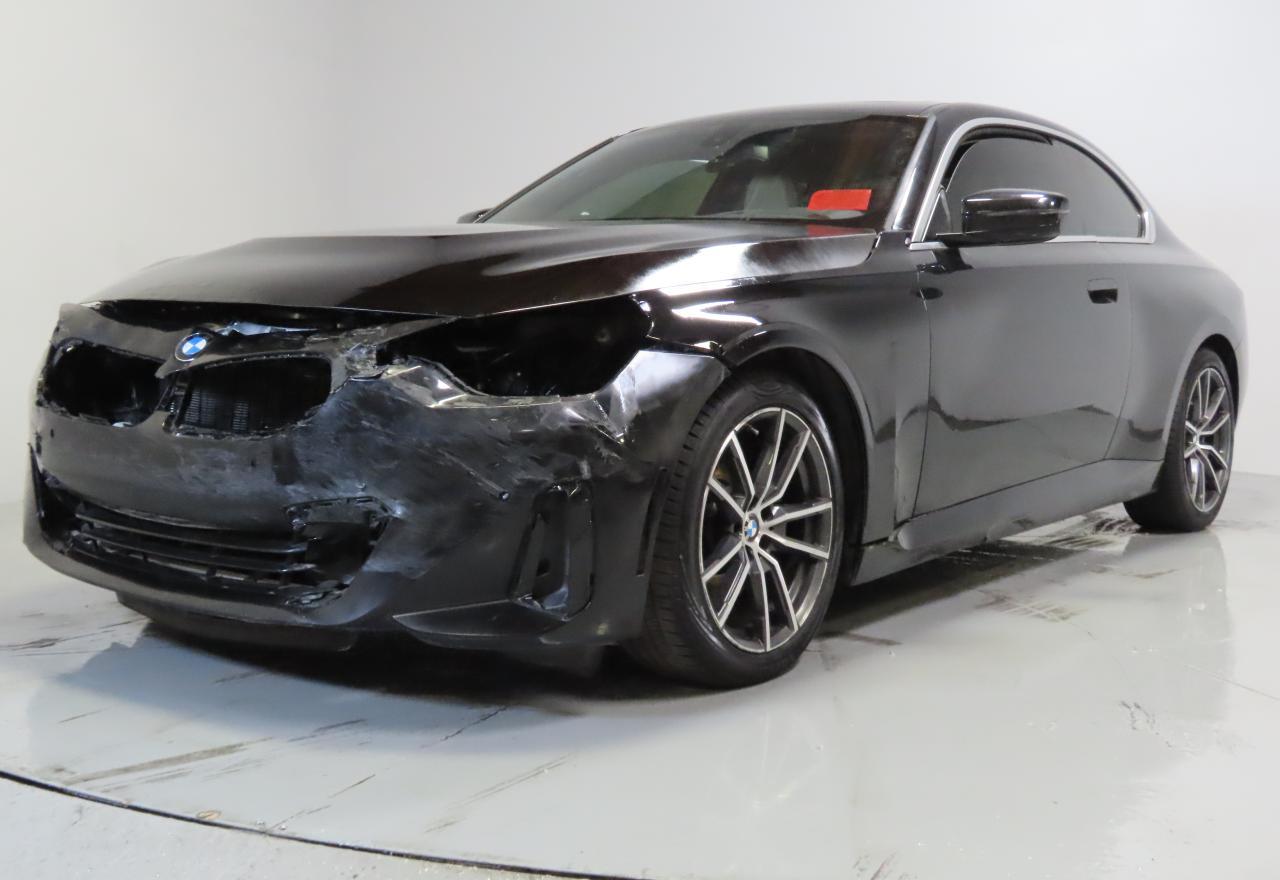 2022 Bmw 230i    Black vin: 3MW23CM03N8C21047