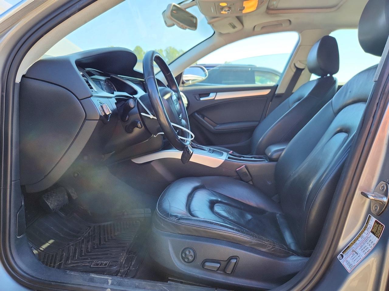 2011 Audi A4 Premium Plus Серебряный vin: WAUFFAFL7BN029000