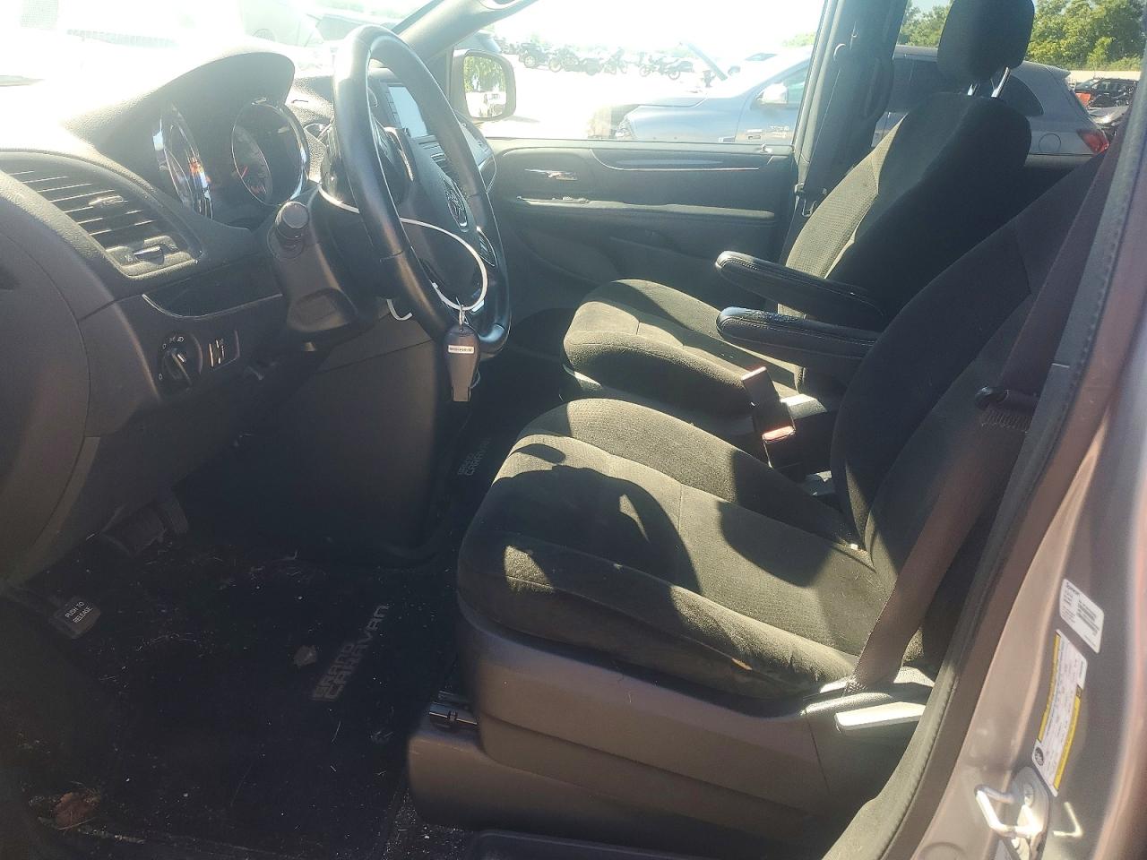 2015 Dodge Grand Caravan Se Gray vin: 2C4RDGBG0FR669608