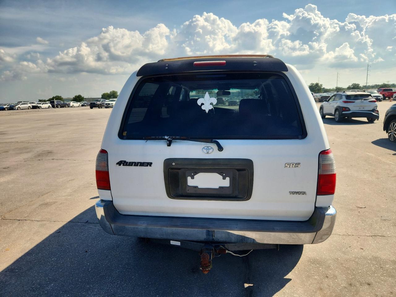 2000 Toyota 4runner Sr5 White vin: JT3GN86R3Y0160555