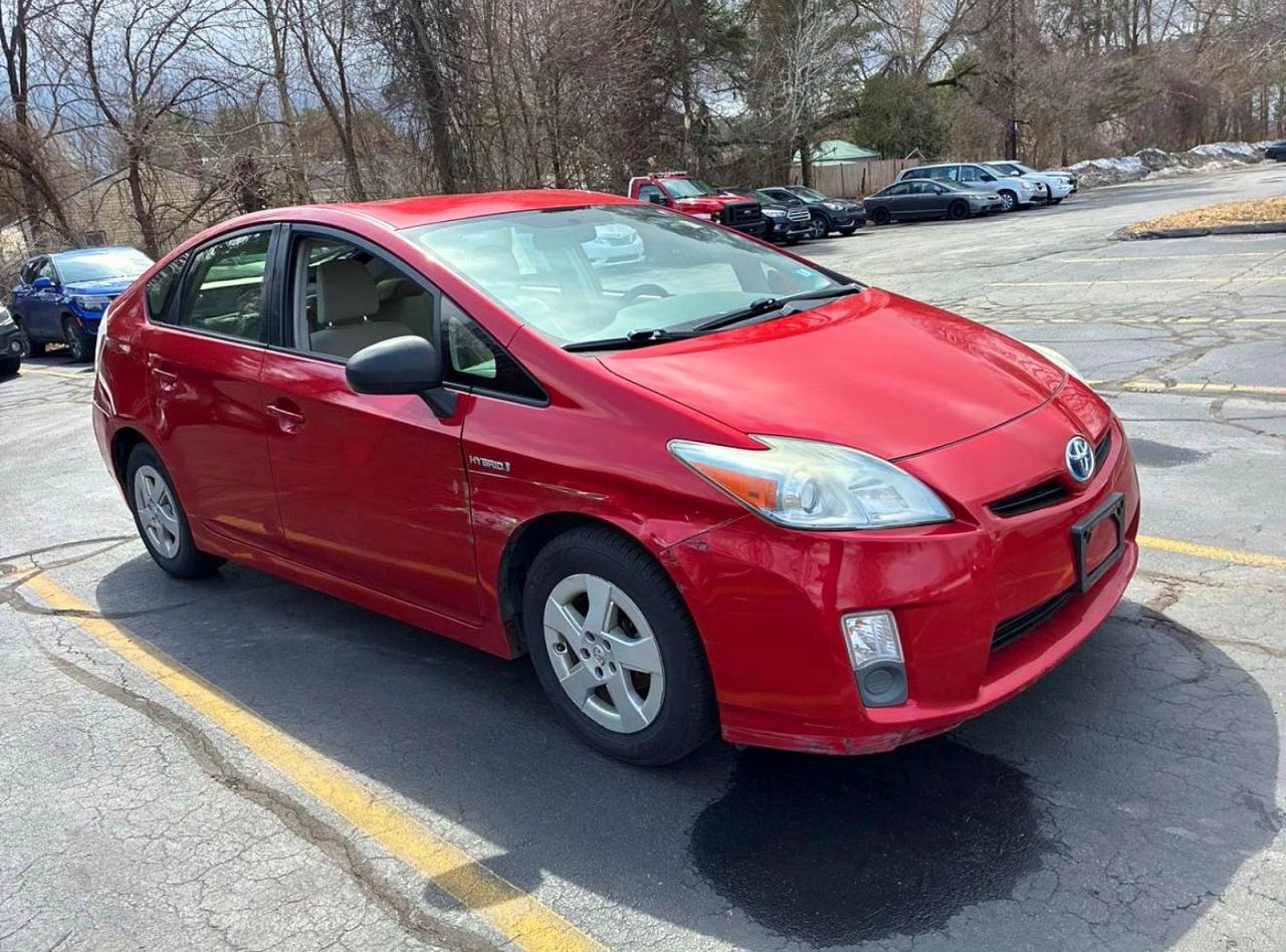 2011 Toyota Prius Two Red vin: JTDKN3DU9B1428574