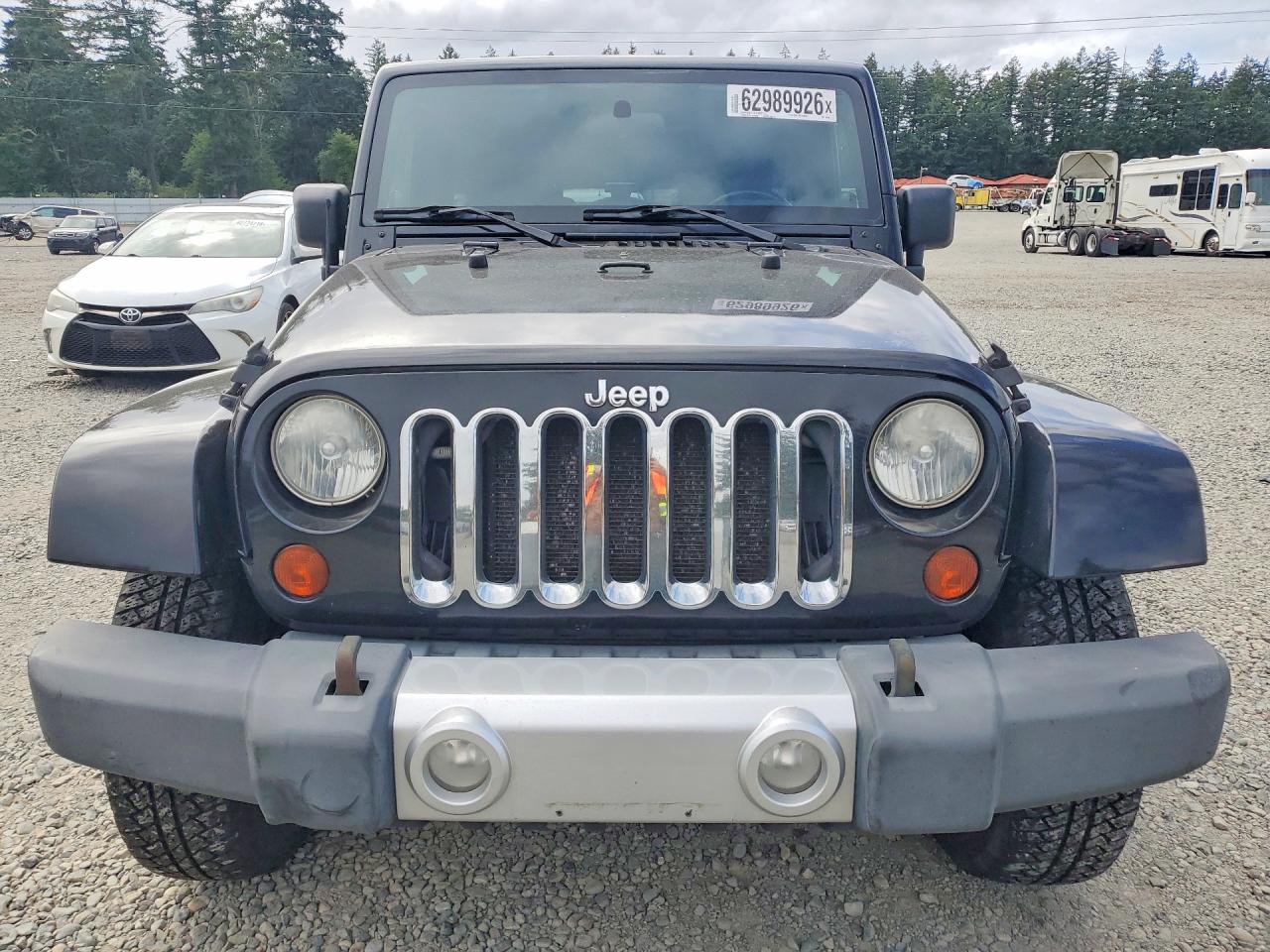 2010 Jeep Wrangler Unlimited Sahara Black vin: 1J4BA5H16AL115230