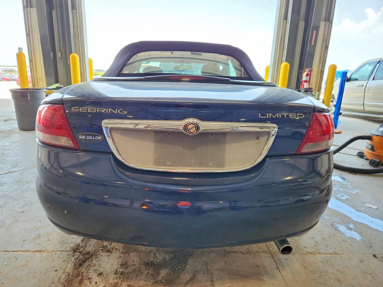 2005 Chrysler Sebring Limited Blue vin: 1C3EL65R15N665818