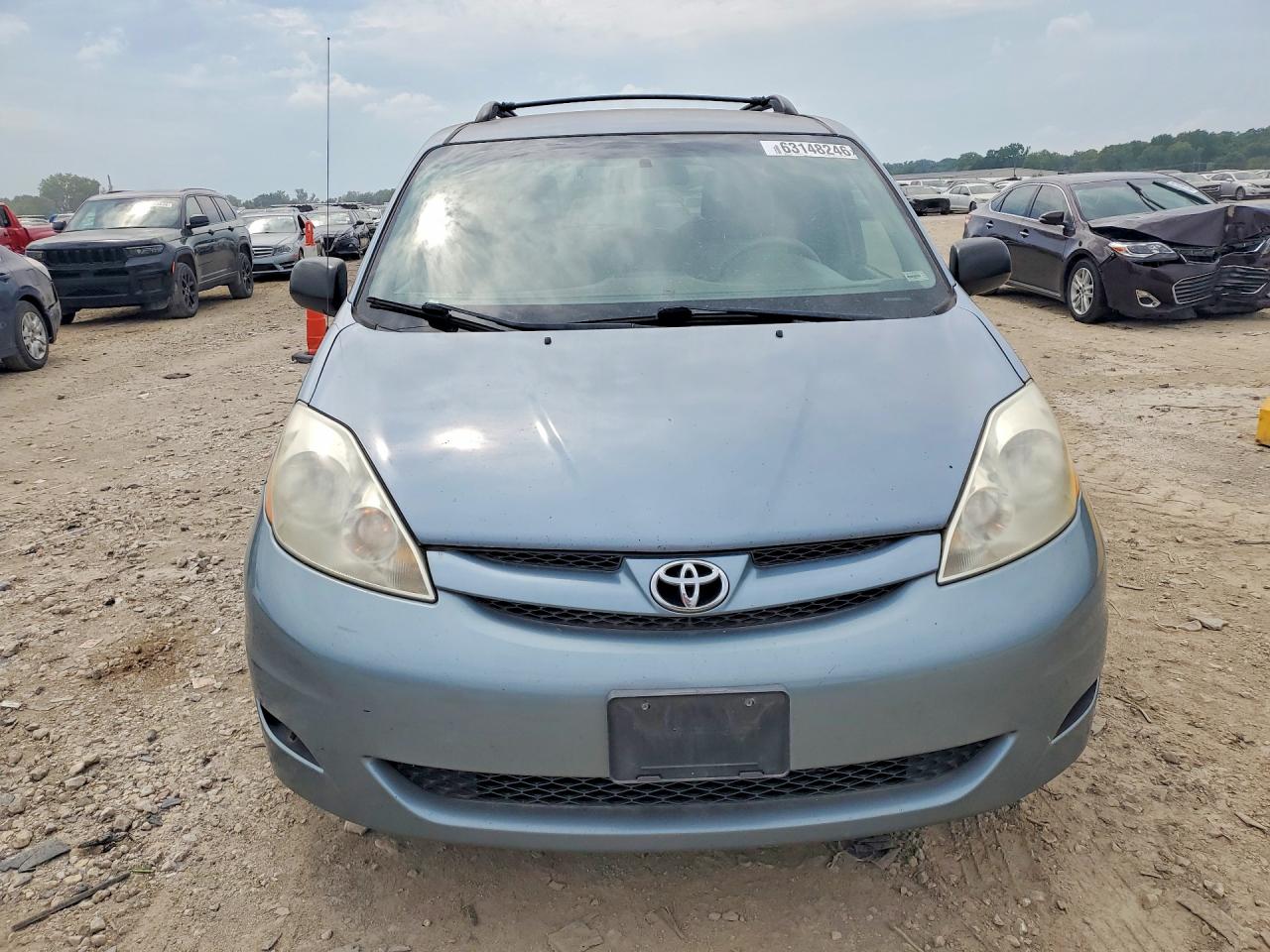 2010 Toyota Sienna Le 8-passenger Синий vin: 5TDKK4CC0AS305044