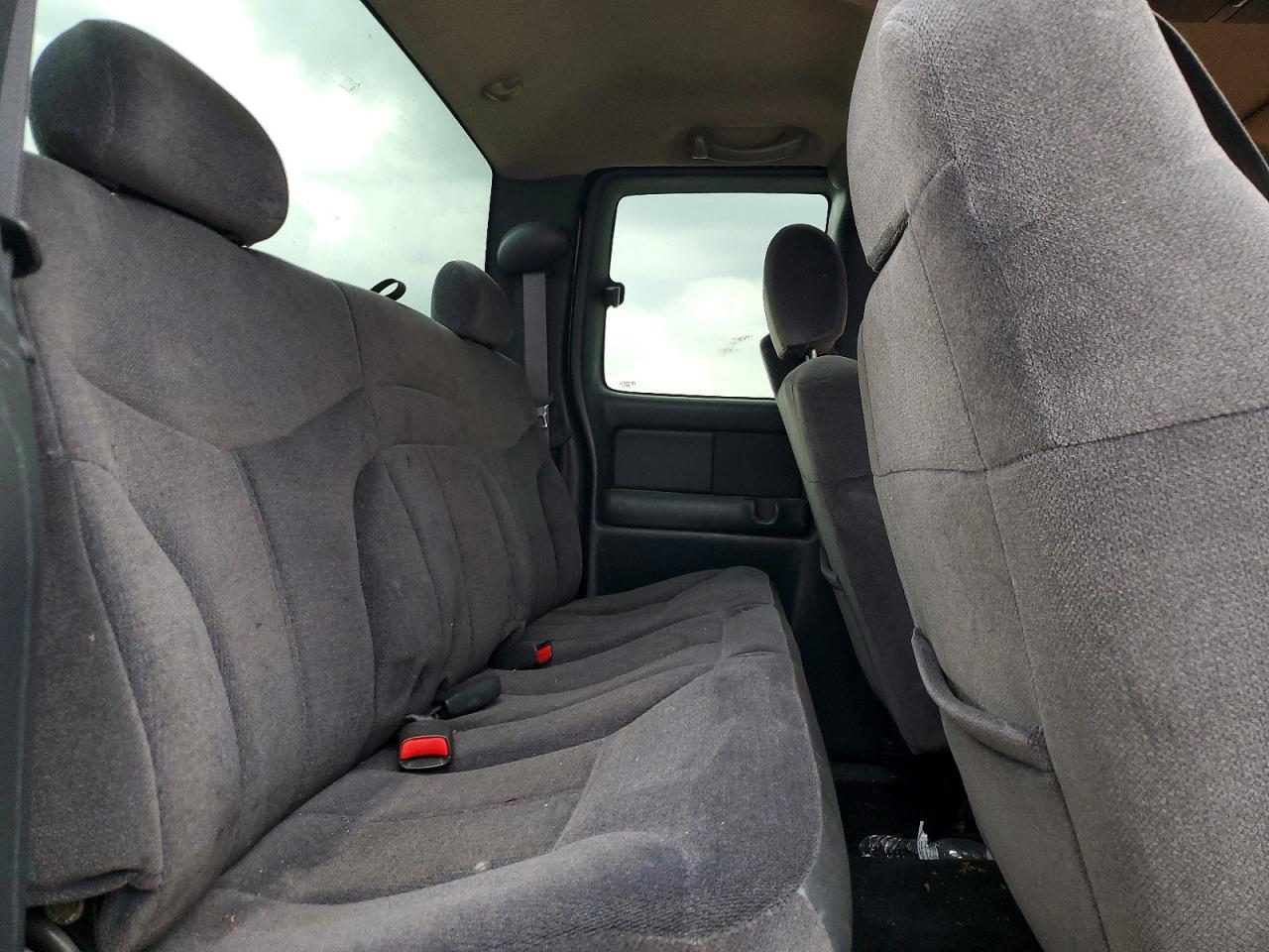 2002 Gmc New Sierra C1500 Cream vin: 2GTEC19TX21163018