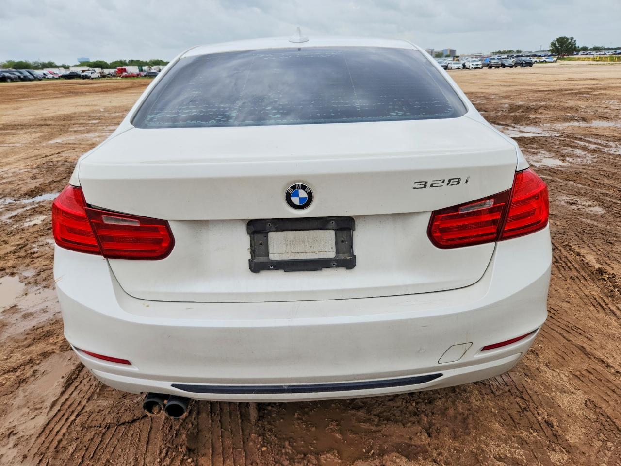 2013 Bmw 328 I White vin: WBA3A5C52DF351944