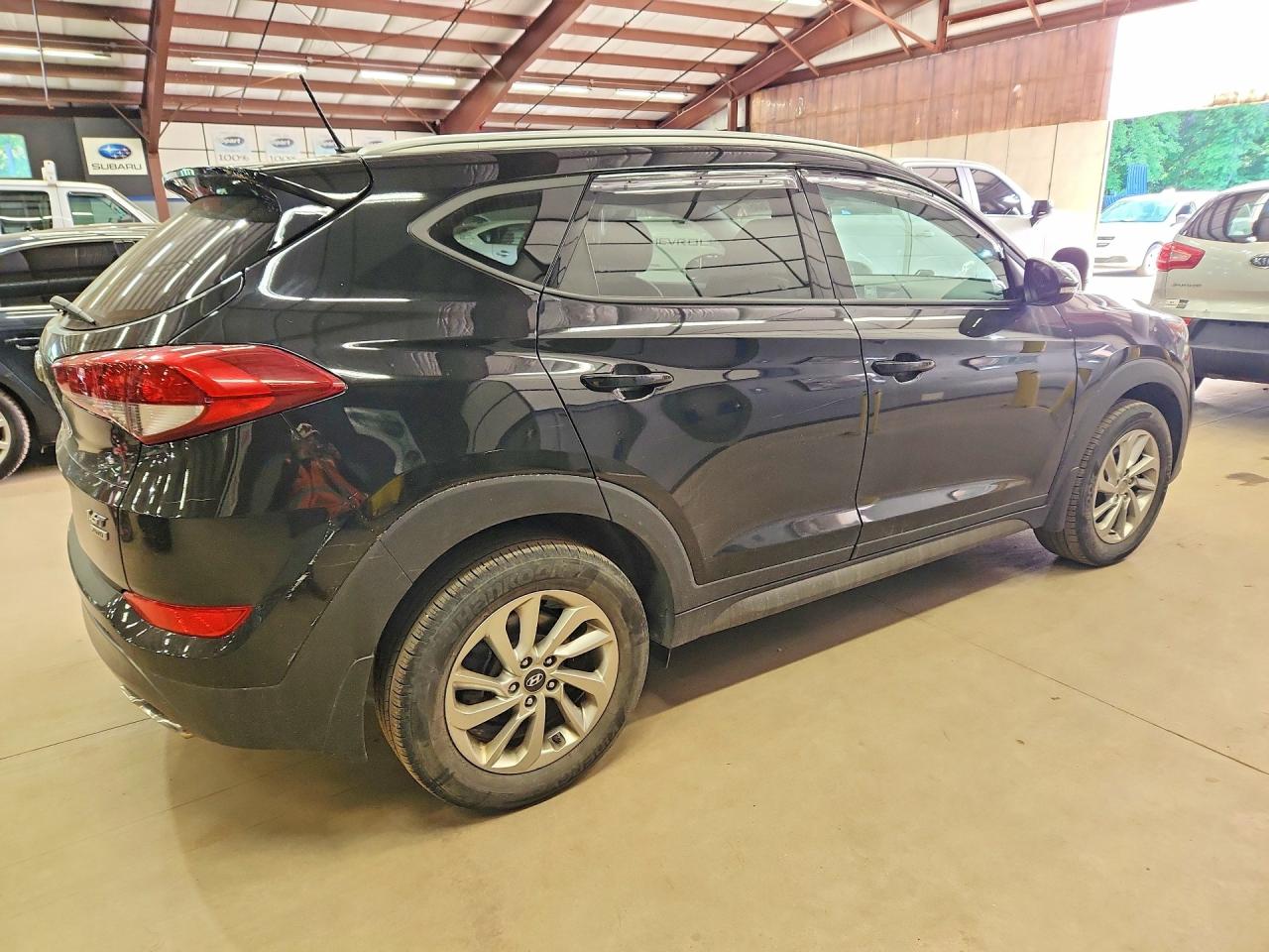 2016 Hyundai Tucson Eco Black vin: KM8J3CA22GU043878