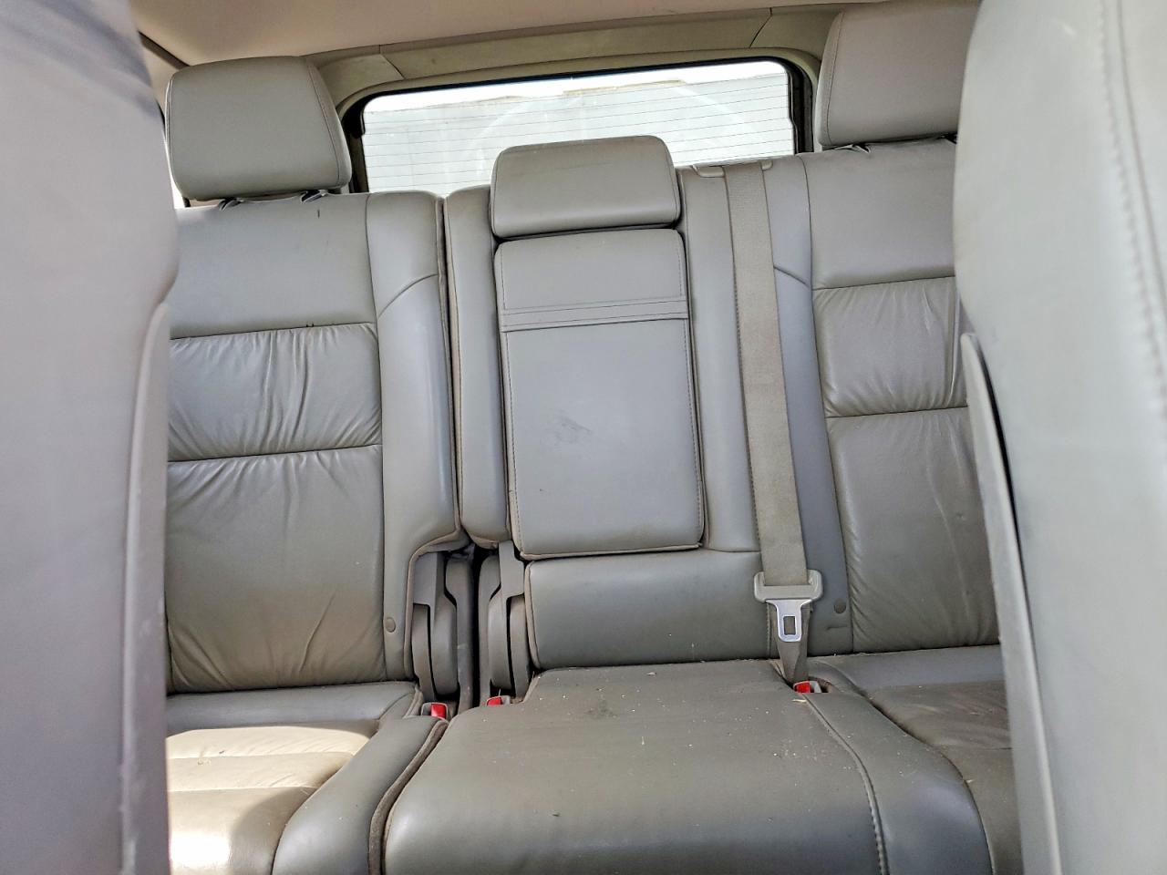 2011 Jeep Grand Cherokee Laredo Black vin: 1J4RR4GG8BC544670