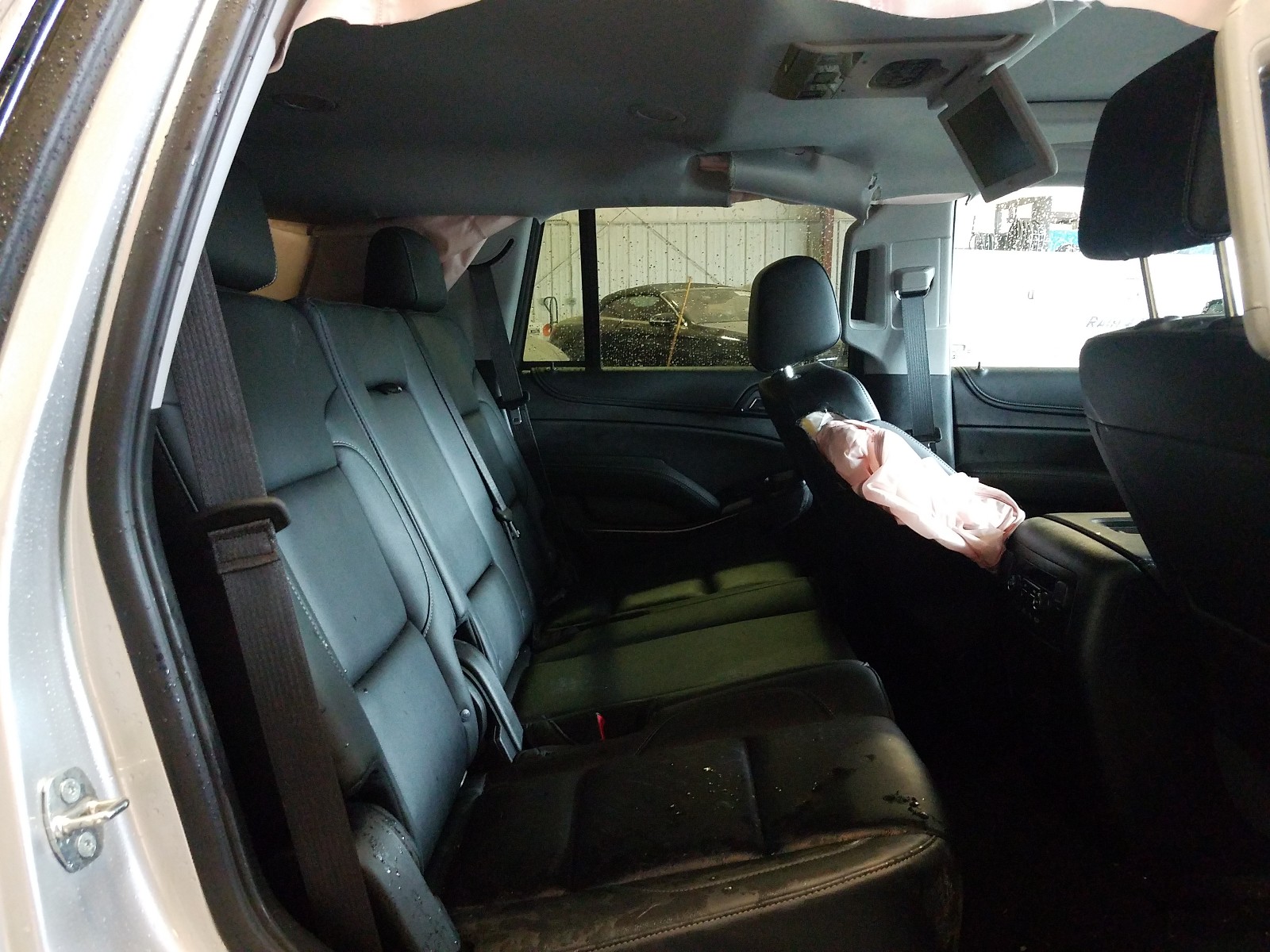2020 Chevrolet Tahoe K1500 Lt Серебряный vin: 1GNSKBKCXLR275694