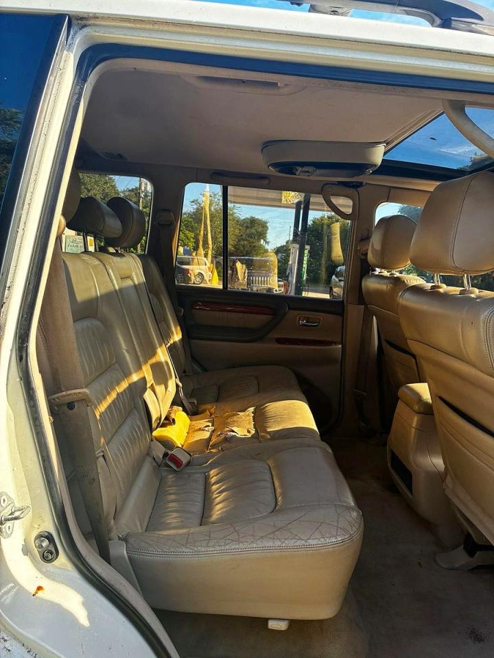 2000 Lexus Lx 470 White vin: JT6HT00W9Y0084756