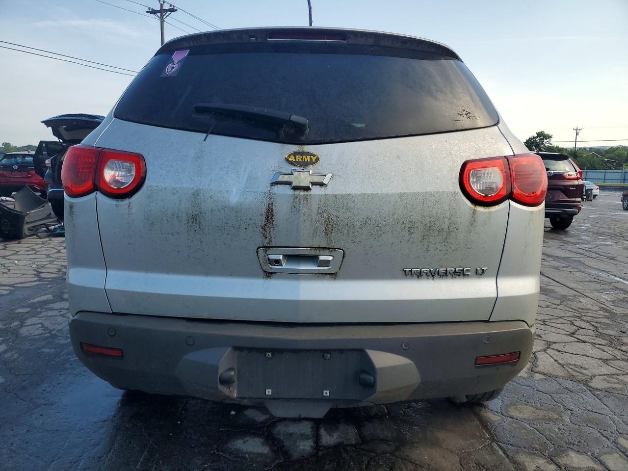 2011 Chevrolet Traverse Lt Silver vin: 1GNKRGEDXBJ234248