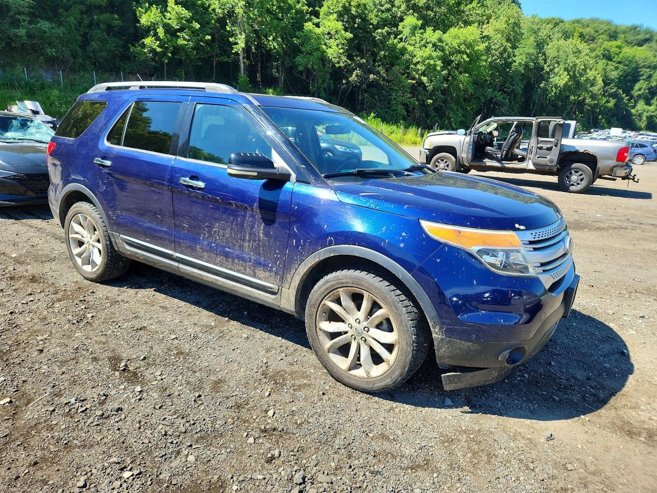 2011 Ford Explorer Xlt Синий vin: 1FMHK8D85BGA08483