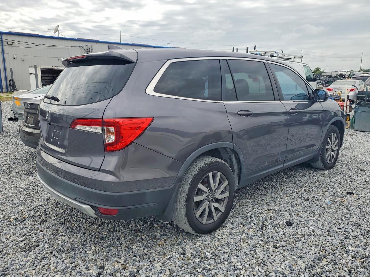 2019 Honda Pilot Exl Gray vin: 5FNYF5H50KB013382