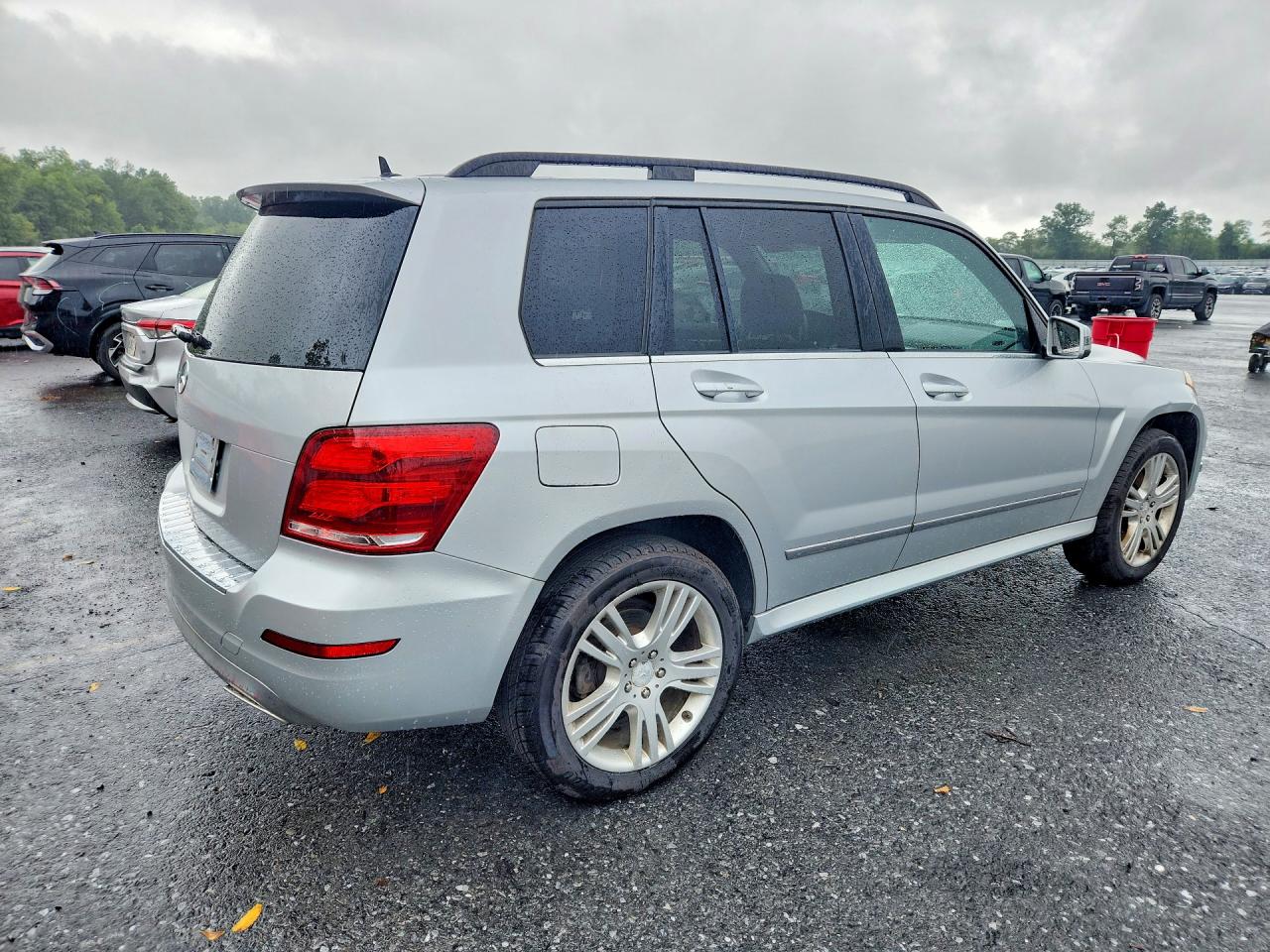 2014 Mercedes-benz Glk 350 Silver vin: WDCGG5HB0EG156433