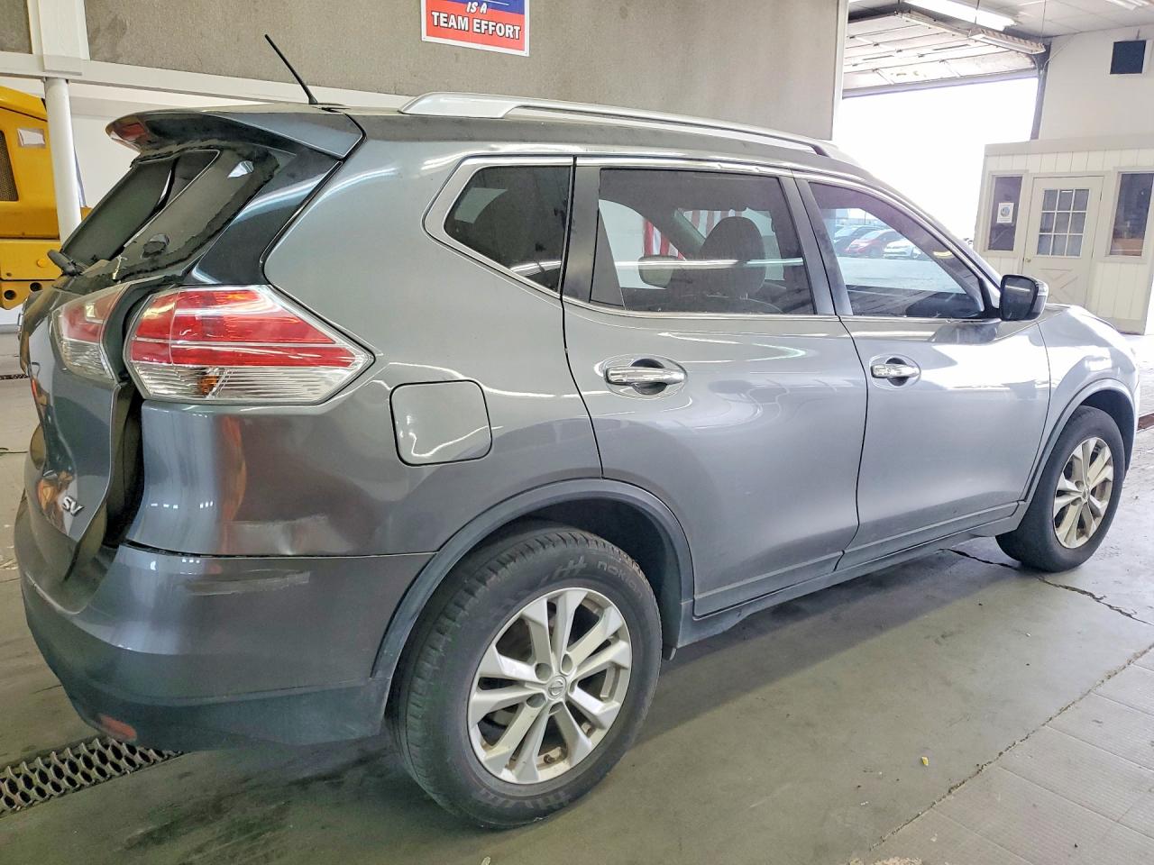 2015 Nissan Rogue Sv Gray vin: KNMAT2MT1FP501183